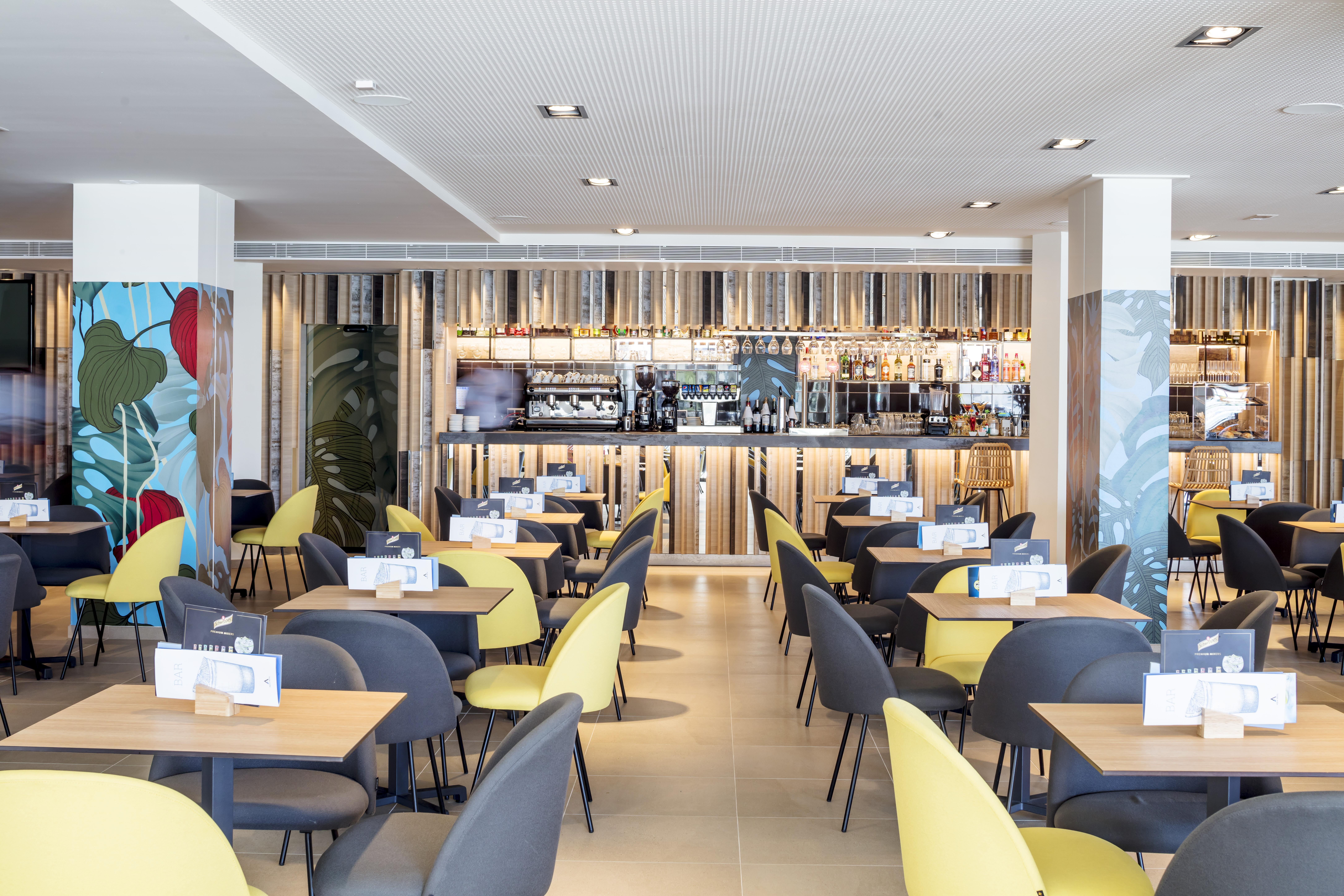 Aqua Hotel The Breeze (Adults Only +18) All Inclusive 산타수산나 외부 사진
