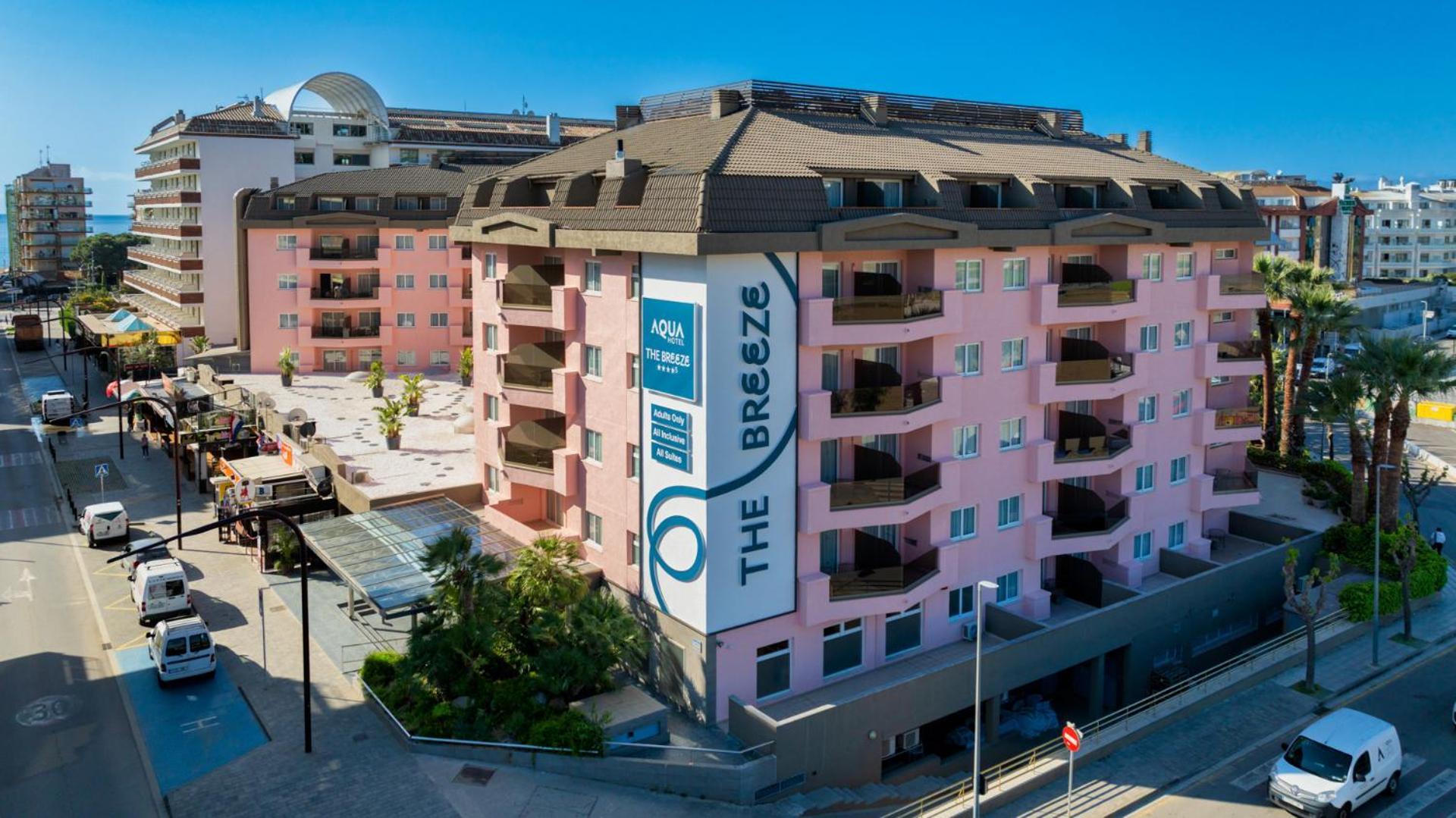 Aqua Hotel The Breeze (Adults Only +18) All Inclusive 산타수산나 외부 사진