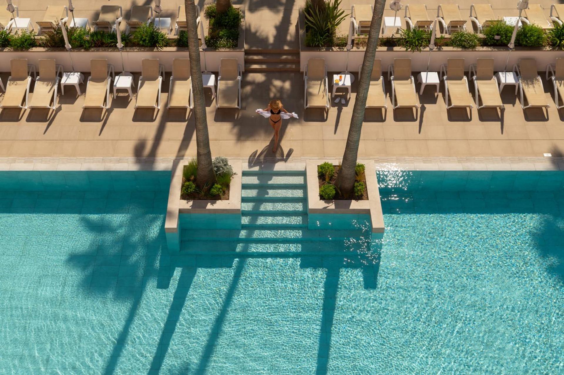 Aqua Hotel The Breeze (Adults Only +18) All Inclusive 산타수산나 외부 사진